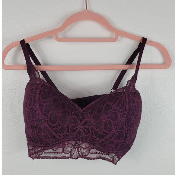 Victoria's Secret Other - Victoria Secret Lace Bralette M/D-DD